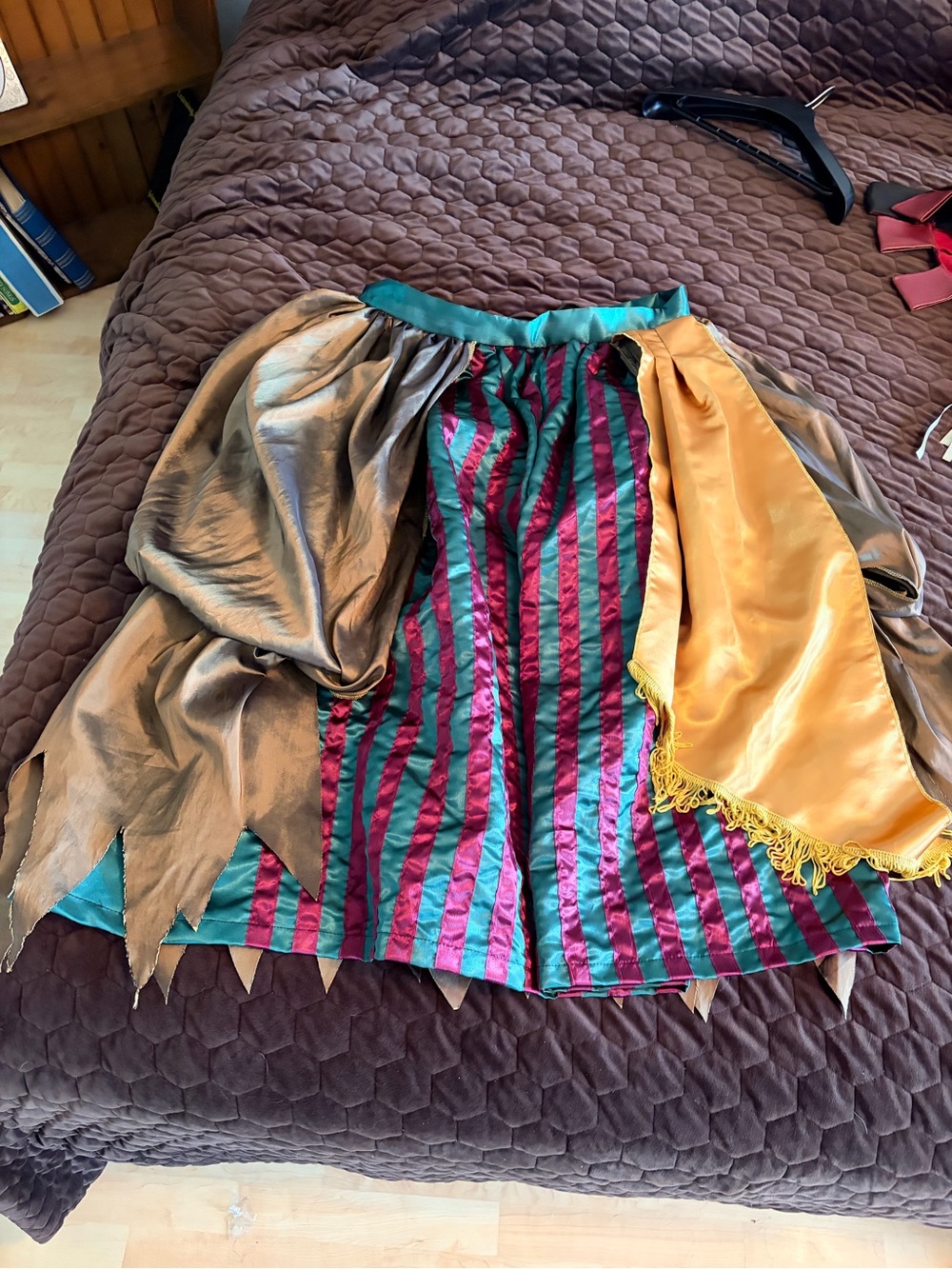 Beer wench costume- complete outfit, see all photos
